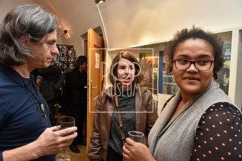 Muzejný pán hlavný, Magdalena a Annamaria d´Almeida z Brownies.