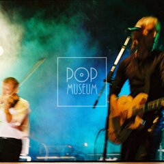 TRUTNOV OPEN AIR MUSIC FESTIVAL 1999 objektivem Miroslava Lédla 