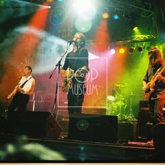 TRUTNOV OPEN AIR MUSIC FESTIVAL 1999 objektivem Miroslava Lédla 