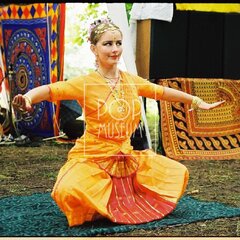 TRUTNOV OPEN AIR MUSIC FESTIVAL 1999 objektivem Miroslava Lédla 