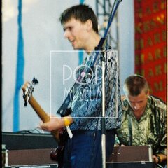 TRUTNOV OPEN AIR MUSIC FESTIVAL 1999 objektivem Miroslava Lédla 