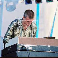 TRUTNOV OPEN AIR MUSIC FESTIVAL 1999 objektivem Miroslava Lédla 