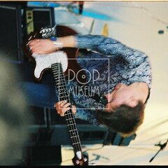 TRUTNOV OPEN AIR MUSIC FESTIVAL 1999 objektivem Miroslava Lédla 