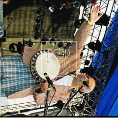 TRUTNOV OPEN AIR MUSIC FESTIVAL 2000 objektivem Miroslava Lédla 