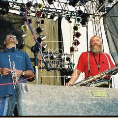 TRUTNOV OPEN AIR MUSIC FESTIVAL 2000 objektivem Miroslava Lédla 