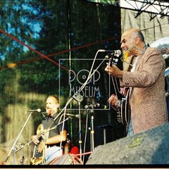 TRUTNOV OPEN AIR MUSIC FESTIVAL 2000 objektivem Miroslava Lédla 