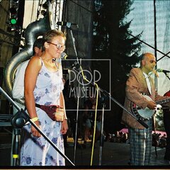 TRUTNOV OPEN AIR MUSIC FESTIVAL 2000 objektivem Miroslava Lédla 