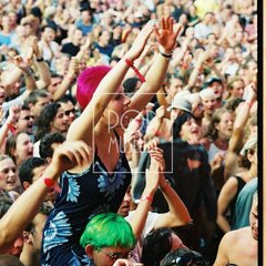 TRUTNOV OPEN AIR MUSIC FESTIVAL 2000 objektivem Miroslava Lédla 