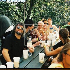 TRUTNOV OPEN AIR MUSIC FESTIVAL 2000 objektivem Miroslava Lédla 