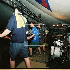 TRUTNOV OPEN AIR MUSIC FESTIVAL 2001 objektivem Miroslava Lédla