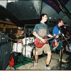 TRUTNOV OPEN AIR MUSIC FESTIVAL 2001 objektivem Miroslava Lédla