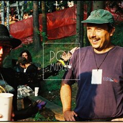 TRUTNOV OPEN AIR MUSIC FESTIVAL 2001 objektivem Miroslava Lédla