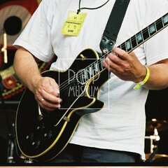 TRUTNOV OPEN AIR MUSIC FESTIVAL 2001 objektivem Miroslava Lédla