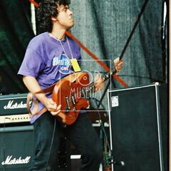 TRUTNOV OPEN AIR MUSIC FESTIVAL 2001 objektivem Miroslava Lédla