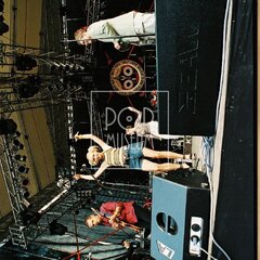 TRUTNOV OPEN AIR MUSIC FESTIVAL 2001 objektivem Miroslava Lédla