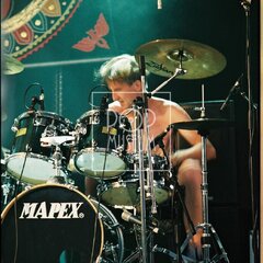 TRUTNOV OPEN AIR MUSIC FESTIVAL 2001 objektivem Miroslava Lédla