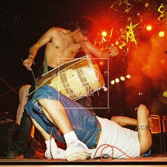 TRUTNOV OPEN AIR MUSIC FESTIVAL 2000 objektivem Miroslava Lédla 