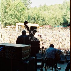 TRUTNOV OPEN AIR MUSIC FESTIVAL 2000 objektivem Miroslava Lédla 