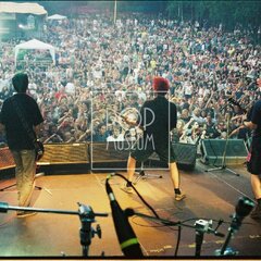 TRUTNOV OPEN AIR MUSIC FESTIVAL 2000 objektivem Miroslava Lédla 