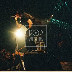 TRUTNOV OPEN AIR MUSIC FESTIVAL 2001 objektivem Miroslava Lédla