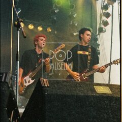 TRUTNOV OPEN AIR MUSIC FESTIVAL 2000 objektivem Miroslava Lédla 