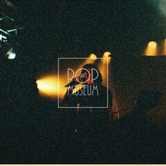 TRUTNOV OPEN AIR MUSIC FESTIVAL 2001 objektivem Miroslava Lédla