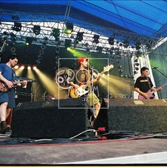 TRUTNOV OPEN AIR MUSIC FESTIVAL 2000 objektivem Miroslava Lédla 