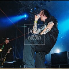 TRUTNOV OPEN AIR MUSIC FESTIVAL 2001 objektivem Miroslava Lédla