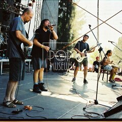 TRUTNOV OPEN AIR MUSIC FESTIVAL 2000 objektivem Miroslava Lédla 