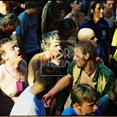 TRUTNOV OPEN AIR MUSIC FESTIVAL 2000 objektivem Miroslava Lédla 