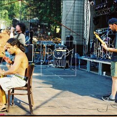 TRUTNOV OPEN AIR MUSIC FESTIVAL 2000 objektivem Miroslava Lédla 