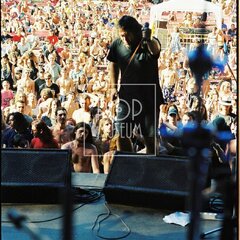 TRUTNOV OPEN AIR MUSIC FESTIVAL 2000 objektivem Miroslava Lédla 