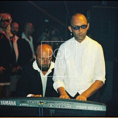 TRUTNOV OPEN AIR MUSIC FESTIVAL 2000 objektivem Miroslava Lédla 