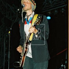 TRUTNOV OPEN AIR MUSIC FESTIVAL 2001 objektivem Miroslava Lédla