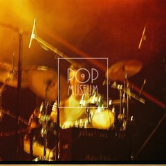 TRUTNOV OPEN AIR MUSIC FESTIVAL 2001 objektivem Miroslava Lédla