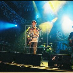 TRUTNOV OPEN AIR MUSIC FESTIVAL 2001 objektivem Miroslava Lédla