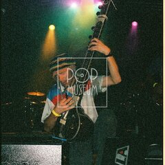 TRUTNOV OPEN AIR MUSIC FESTIVAL 2001 objektivem Miroslava Lédla