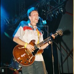 TRUTNOV OPEN AIR MUSIC FESTIVAL 2001 objektivem Miroslava Lédla