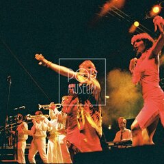 TRUTNOV OPEN AIR MUSIC FESTIVAL 2004 objektivem Miroslava Lédla