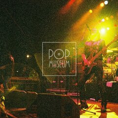 TRUTNOV OPEN AIR MUSIC FESTIVAL 2004 objektivem Miroslava Lédla