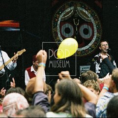 TRUTNOV OPEN AIR MUSIC FESTIVAL 2004 objektivem Miroslava Lédla