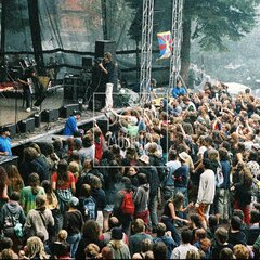 TRUTNOV OPEN AIR MUSIC FESTIVAL 2004 objektivem Miroslava Lédla