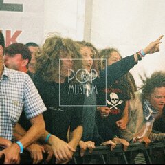 TRUTNOV OPEN AIR MUSIC FESTIVAL 2004 objektivem Miroslava Lédla