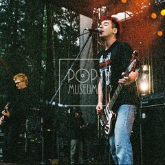 TRUTNOV OPEN AIR MUSIC FESTIVAL 2004 objektivem Miroslava Lédla