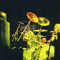 TRUTNOV OPEN AIR MUSIC FESTIVAL 2004 objektivem Miroslava Lédla