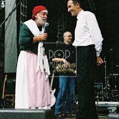 TRUTNOV OPEN AIR MUSIC FESTIVAL 2004 objektivem Miroslava Lédla