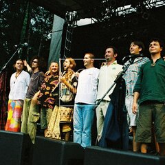 TRUTNOV OPEN AIR MUSIC FESTIVAL 2004 objektivem Miroslava Lédla