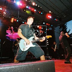 TRUTNOV OPEN AIR MUSIC FESTIVAL 2004 objektivem Miroslava Lédla