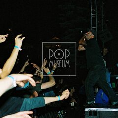 TRUTNOV OPEN AIR MUSIC FESTIVAL 2004 objektivem Miroslava Lédla