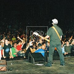 TRUTNOV OPEN AIR MUSIC FESTIVAL 2004 objektivem Miroslava Lédla